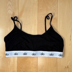 ALO Yoga Icon Cami Bra - Medium